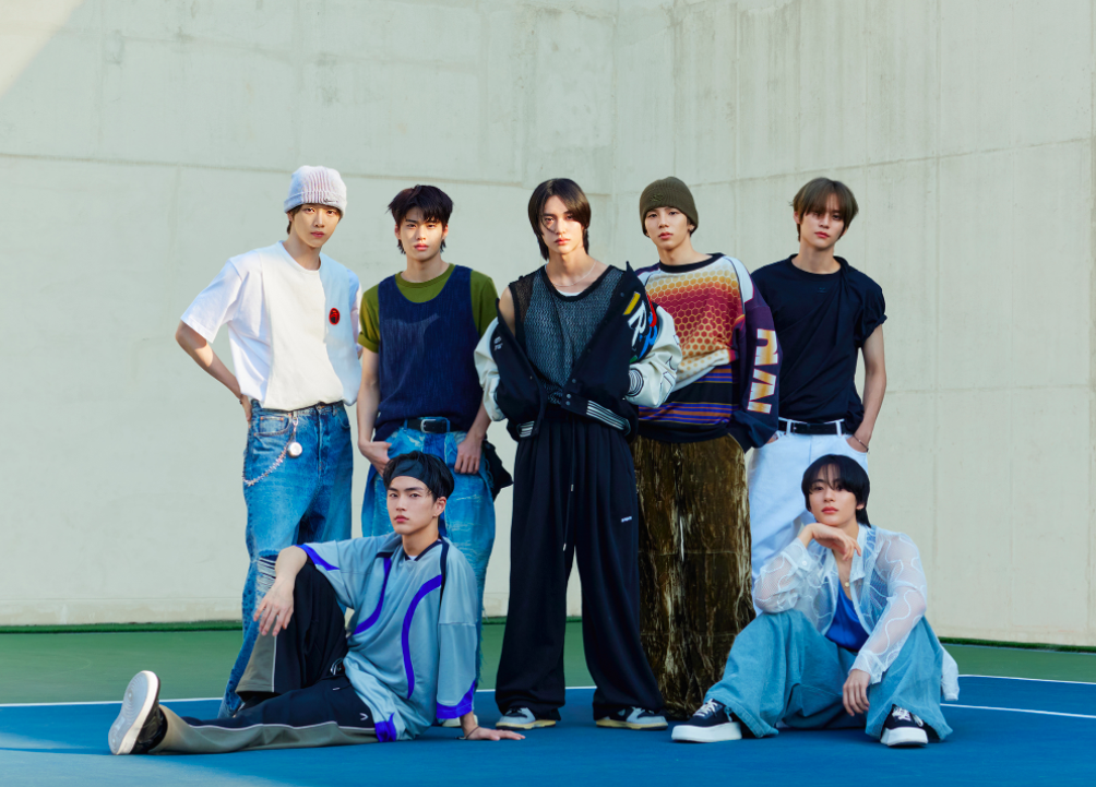 riize siren group photo